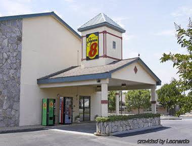 Hotel Super 8 By Wyndham Shelby Exterior foto