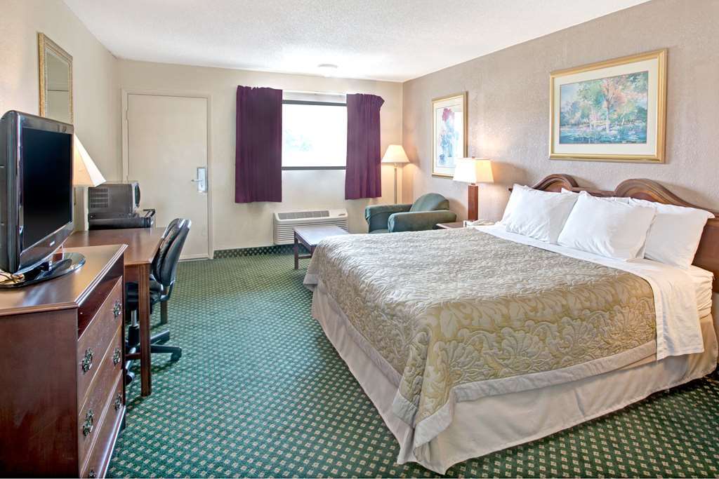 Hotel Super 8 By Wyndham Shelby Zimmer foto